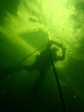 Nurkowania podlodowe to niezapomniane przeżycie